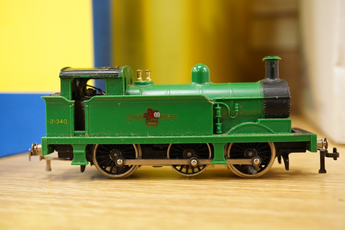 A collection of Hornby Dublo for 2 rail running, including; a boxed BR class A4 4-6-2, Golden Fleece 60030, (2211), together with three boxed bogie coaches and two wagons, plus four unboxed wagons, and a complete box set